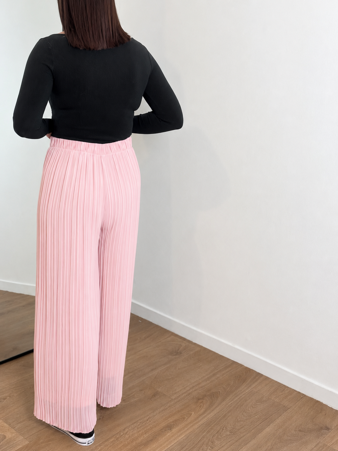 Pantalon plissé rose pâle